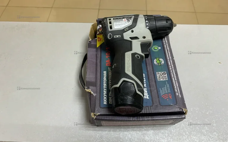 Аккумуляторная дрель-шуруповерт Интерскол ДА-10/12
