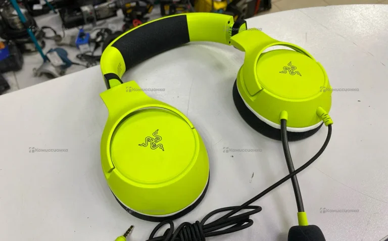 Игровые наушники Razer Kaira Green