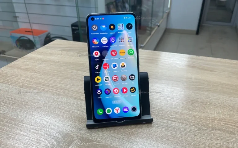 Realme 8 6/128 ГБ