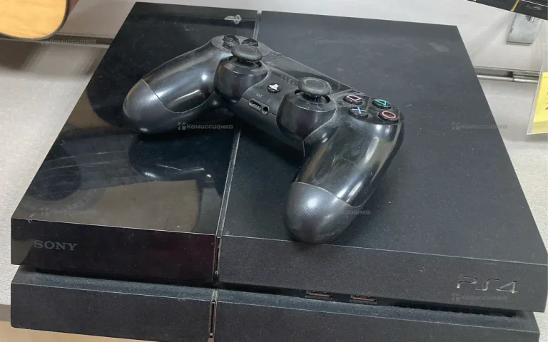 Приставка PlayStation 4 Fat 500gb