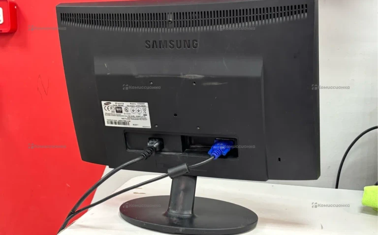 Монитор Samsung SyncMaster E1920NW
