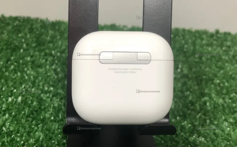 Наушники  AirPods 4