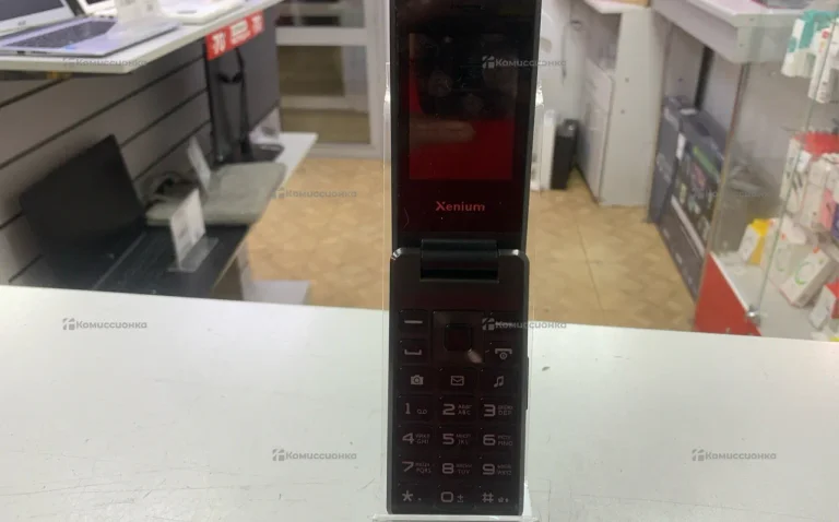 Philips Xenium раскладушка