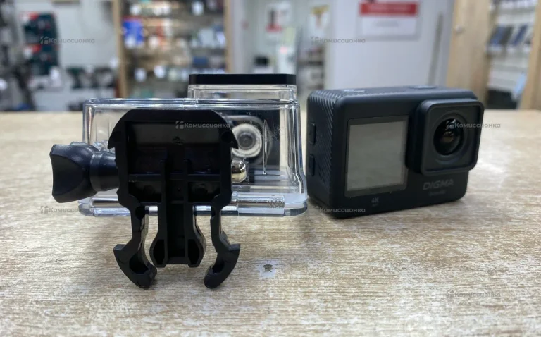 Экшен камера Digma