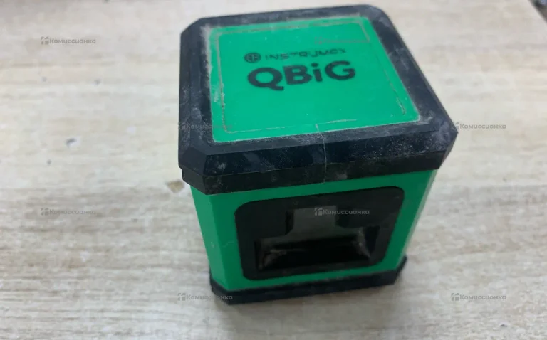 Лазерный уровень самовыравнивающийся INSTRUMAX QBi