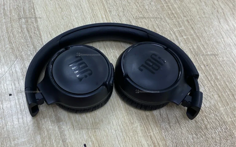 Наушники  JBL 570bt