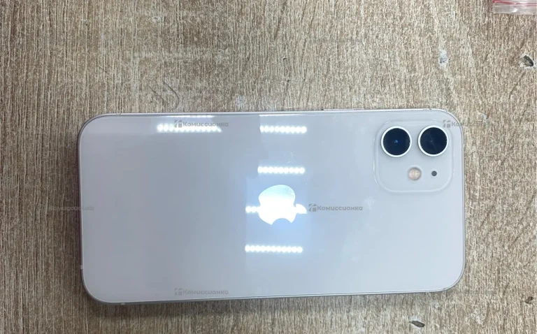 Apple iPhone 12 4/256 ГБ