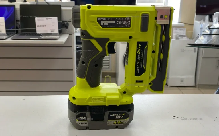 Степлер аккумуляторный Ryobi R18ST50