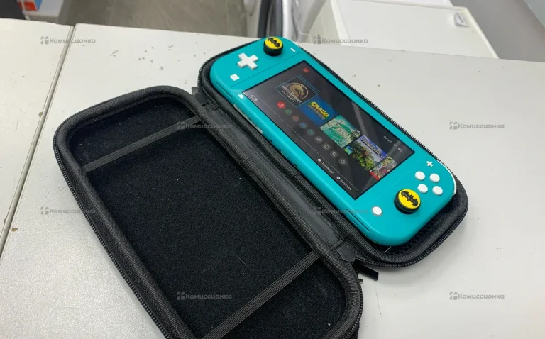 Приставка Nintendo Switch Lite HDH-00