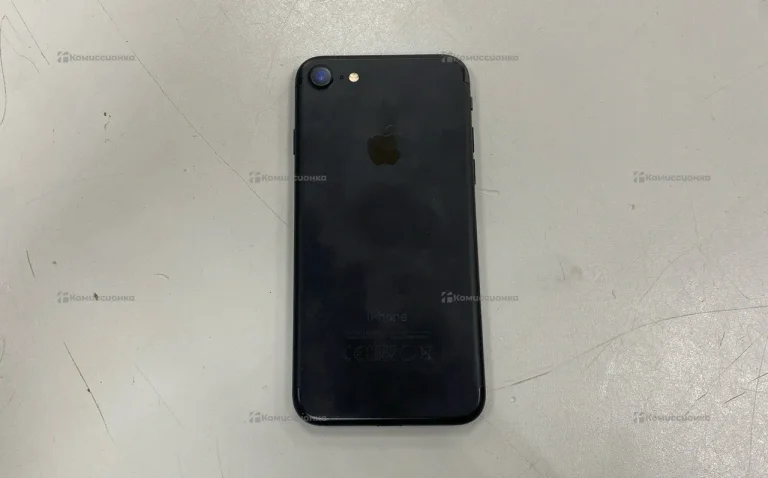 Apple iPhone 7 2/32 ГБ
