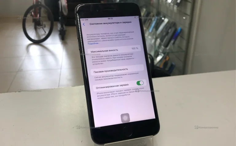 Apple iPhone 8 Plus 64 ГБ