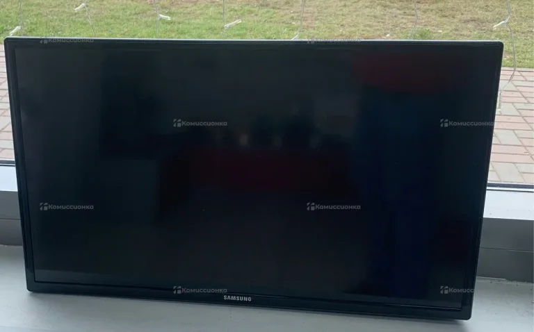 Телевизор Samsung UE32EH4000W