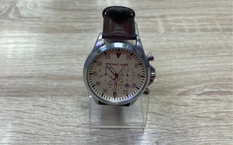 Часы  MICHAEL KORS