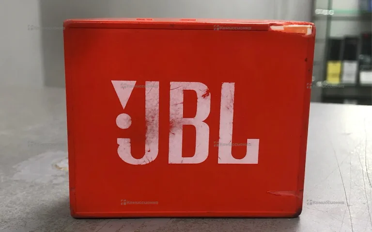 Колонка  JBL go
