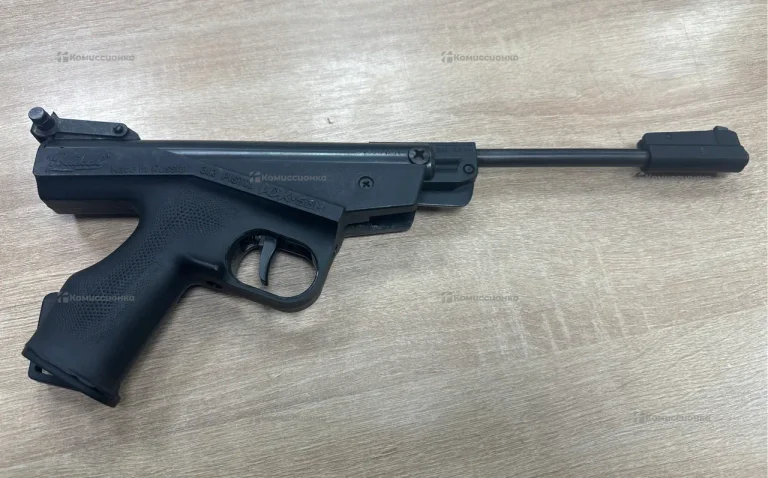 Пневматический пистолет Baikal ИЖ 53М