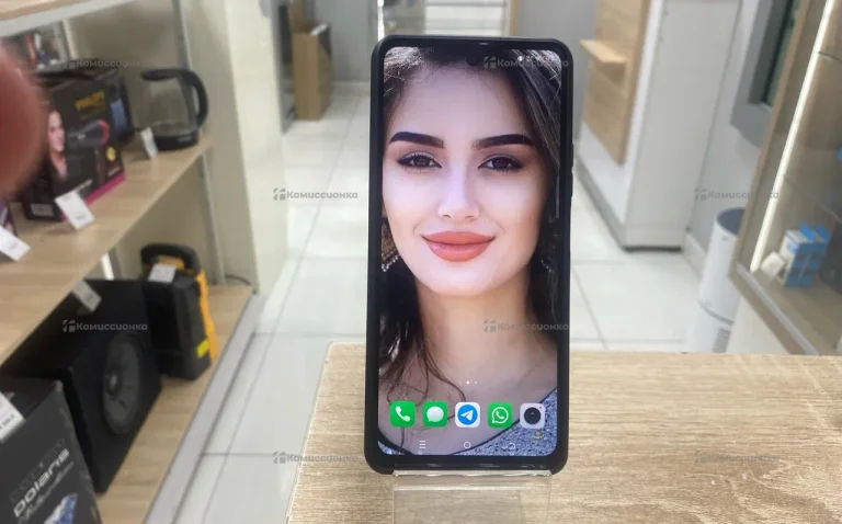 Tecno Spark 20 Pro 8/256 ГБ