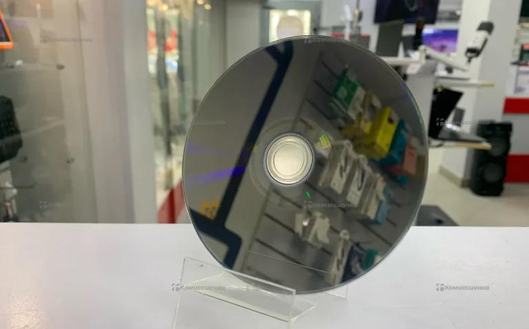 PS4. Диск PS4 Одни из нас