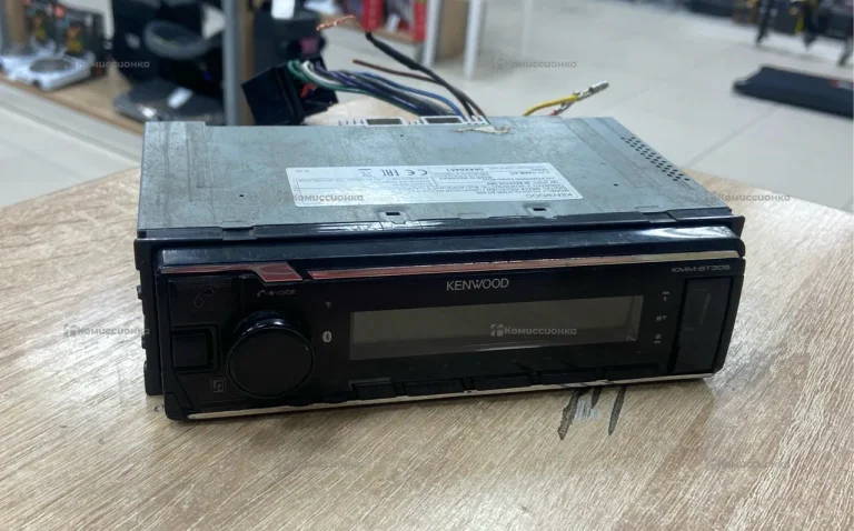 Автомагнитола  процессорная kenwood kmm-bt305