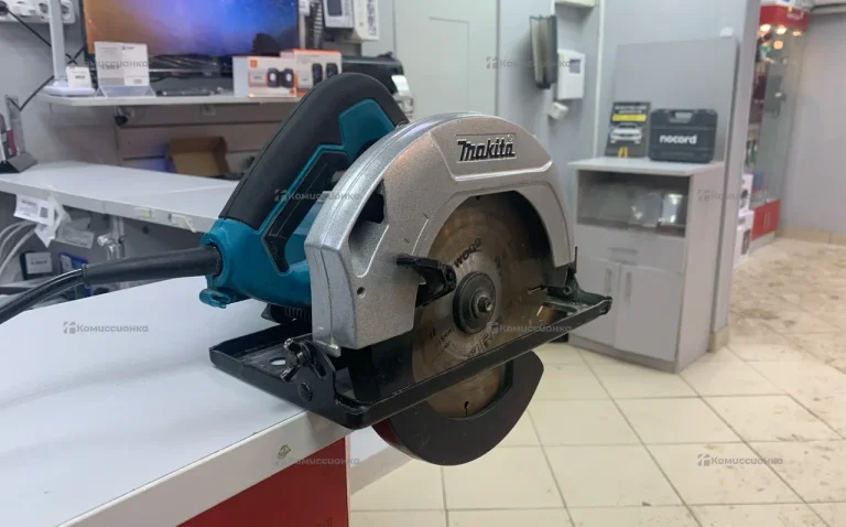 Циркулярная пила Makita hs7000