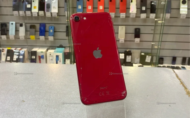 Apple iPhone SE 64 ГБ