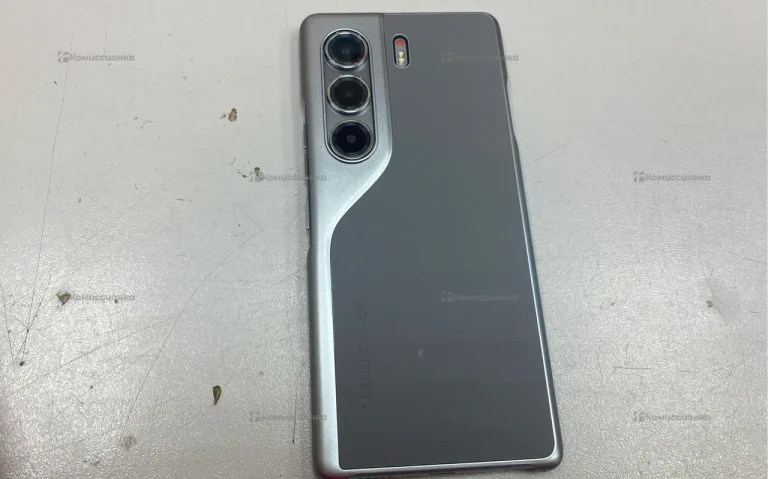 Tecno CAMON 40 Pro 5G 12/256 ГБ