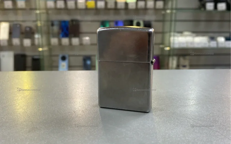 Зажигалка Zippo