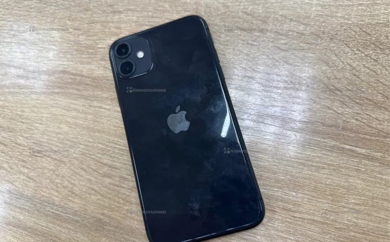 Apple iPhone 11 4/64 ГБ
