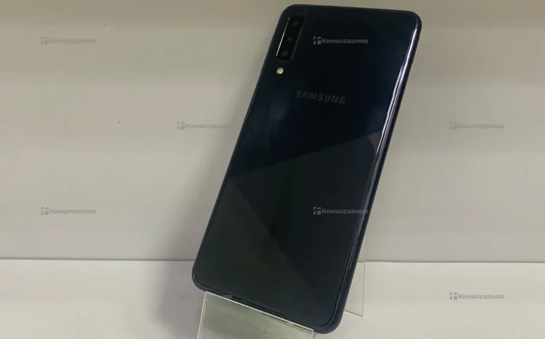 Samsung Galaxy A7 (2018) 4/64Gb