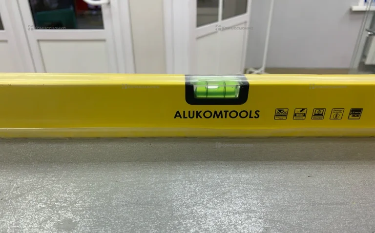 Уровень ручной 100см