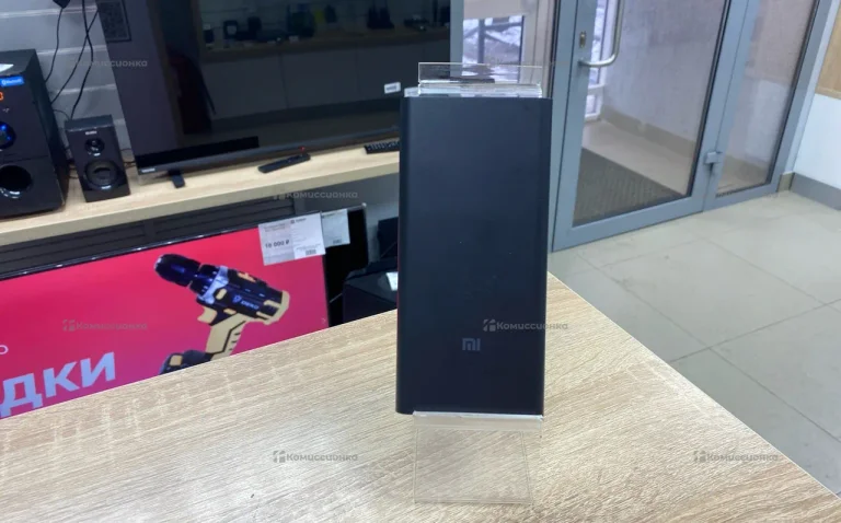 Power Bank  Mi с беспроводной зарядкой