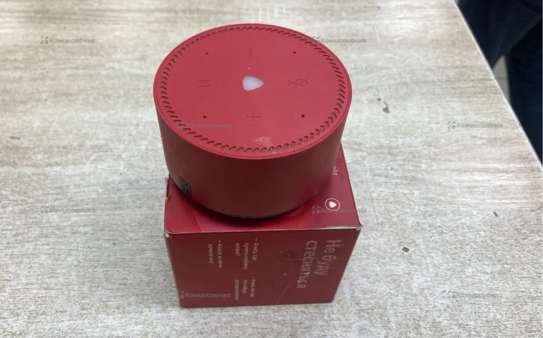 Колонка  Яндекс Станция с Алисой