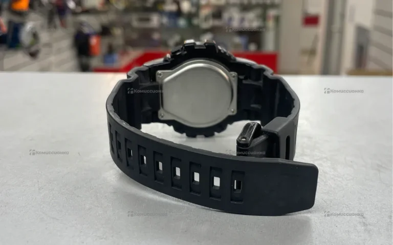 Часы  Casio G-Shock HDC-700