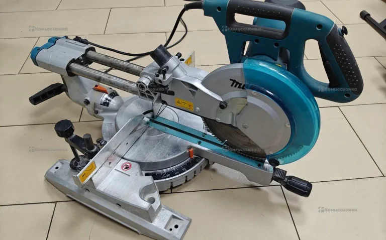 Торцовочная пила makita LS1018L