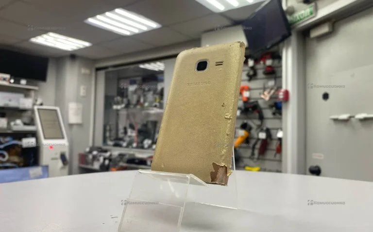 Samsung sm-j260f 2/16 ГБ