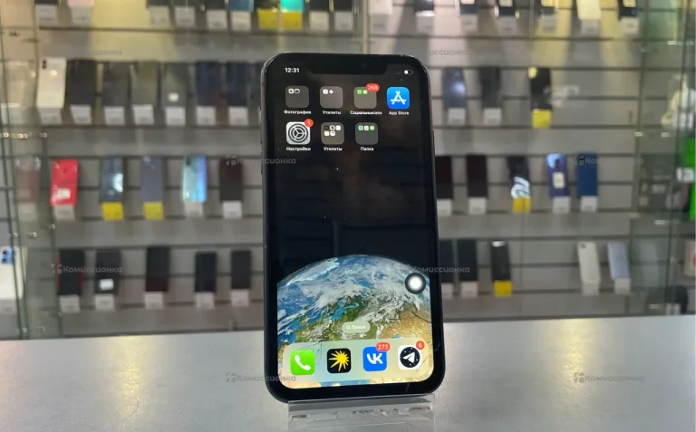 Apple IPhone 11 128ГБ