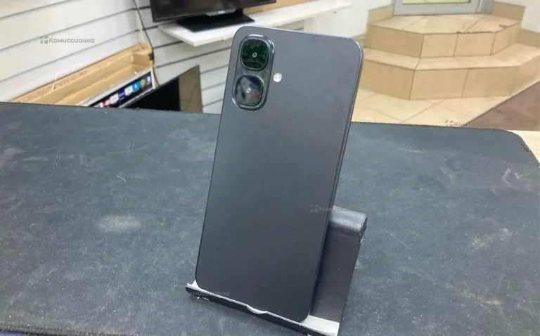 Infinix SMART 10 3/64 ГБ