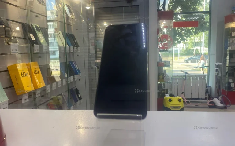 Realme C33 4/64 ГБ