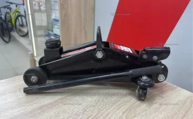 Домкрат подкатила 2t