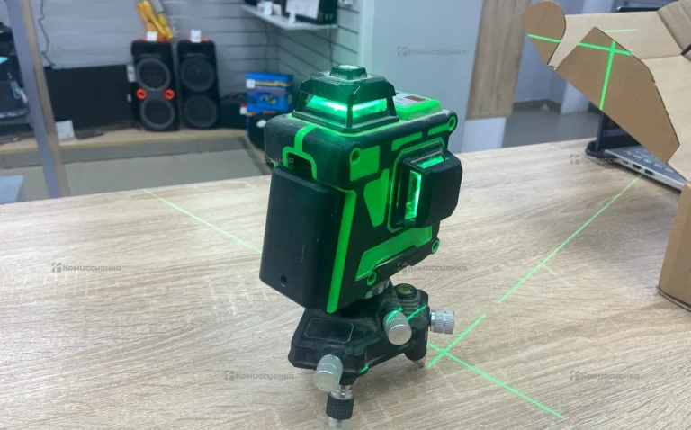 Лазерный уровень 3D-12