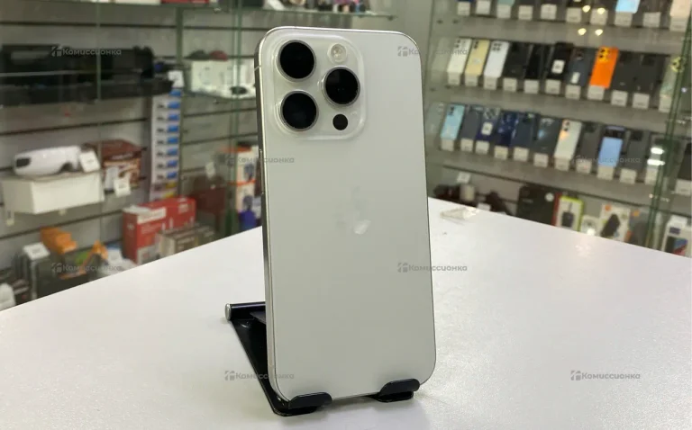 Apple iPhone 15 Pro 8/128 ГБ