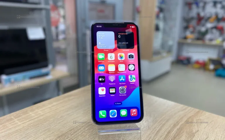 Apple iPhone 11 4/64 ГБ