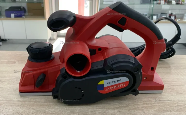 Электрорубанок Felisatti PF110/950