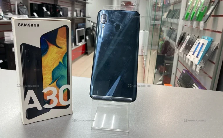 Samsung Galaxy A30 4/64 ГБ
