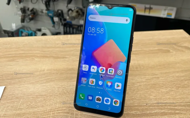 Tecno Spark 8C 3/64 ГБ