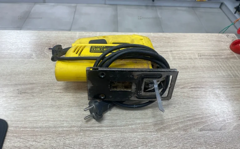 Лобзик  STANLEY SJ60