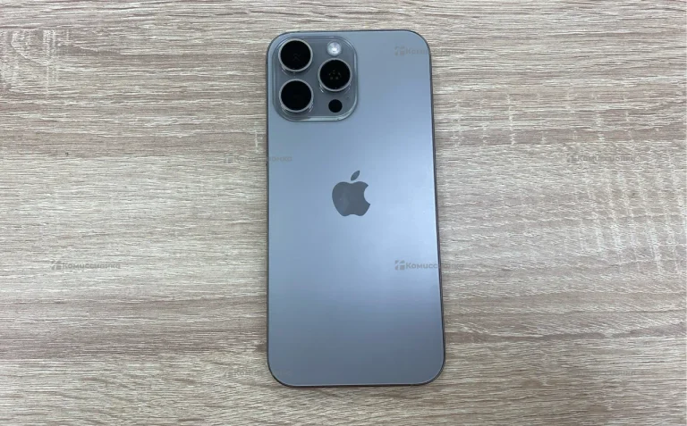 Apple iPhone 16 Pro Max 8/256 ГБ