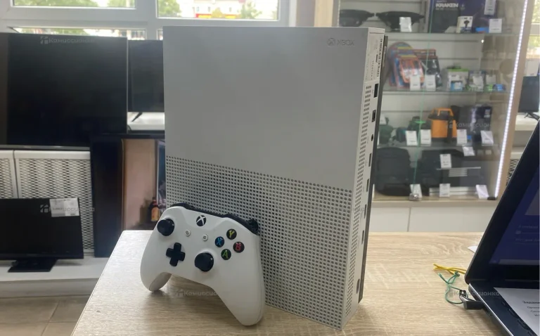 Приставка Xbox Приставка Xbox One S 500gb