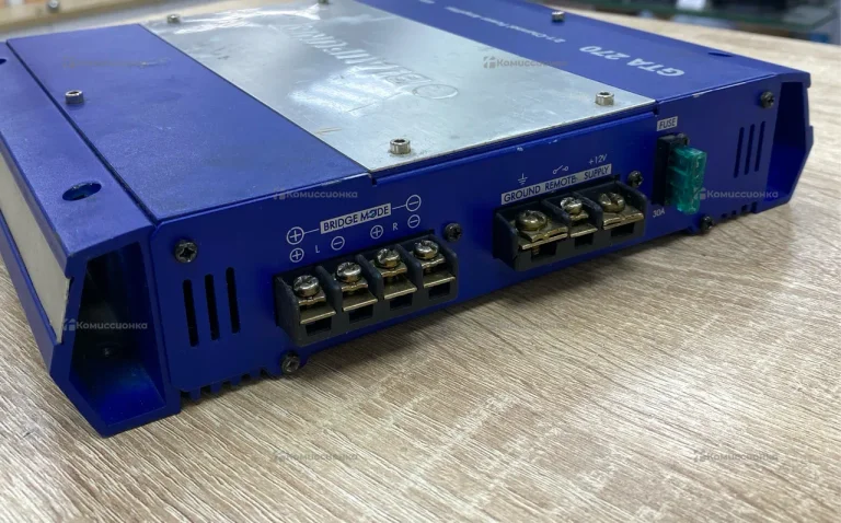 Усилитель Blaupunkt 400w