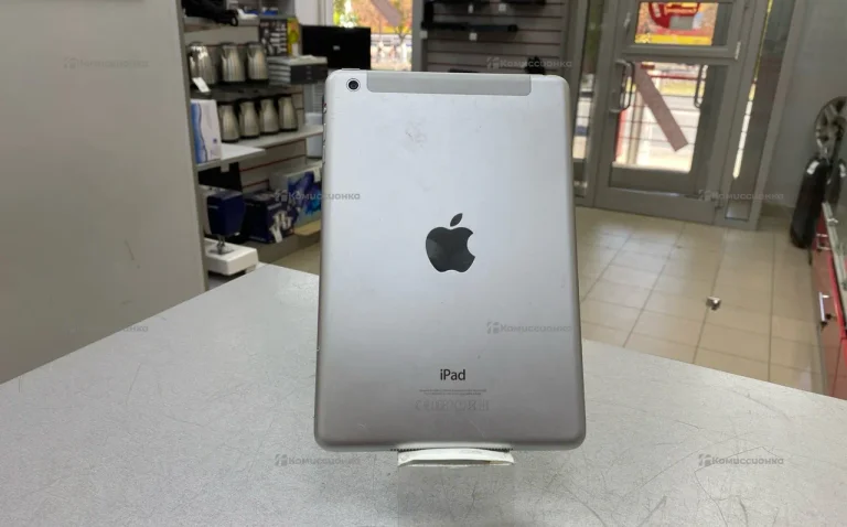 Планшет Apple iPad mini 16Gb Wi-Fi