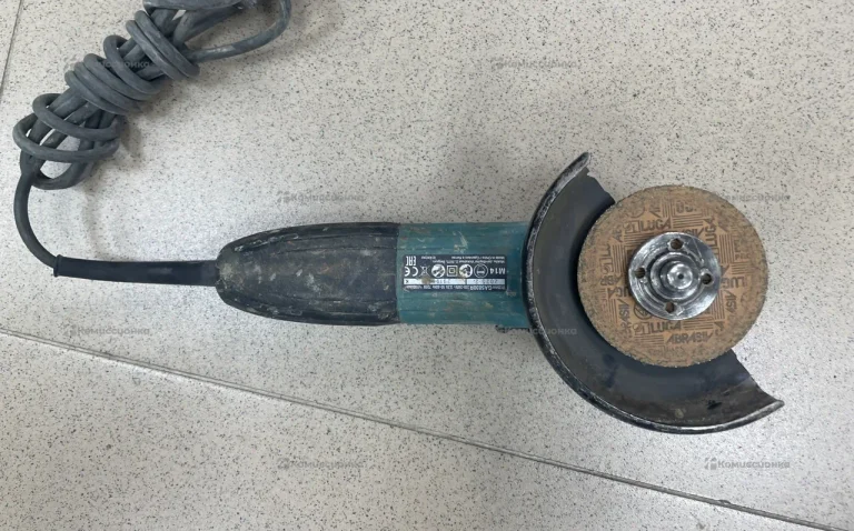 УШМ makita GA5030r